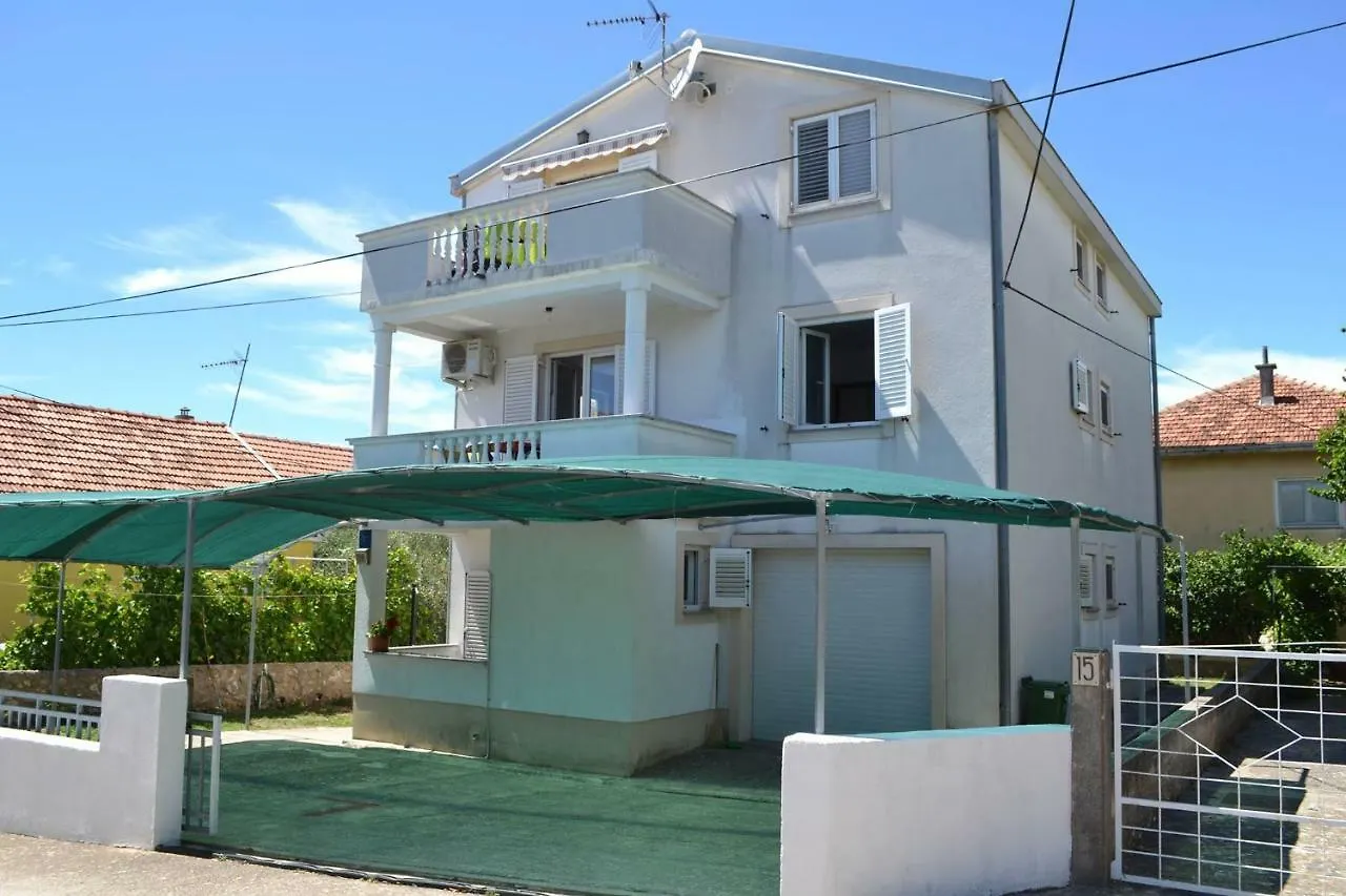 Guest house Apartments Zara Croatia