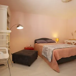 Downtown 2br Apartment